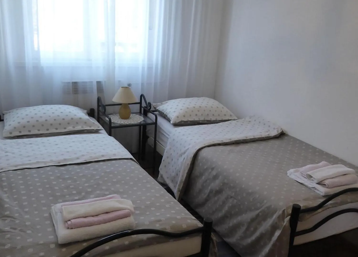Ferienwohnung In Umag Mit Terrasse Und Garten 公寓